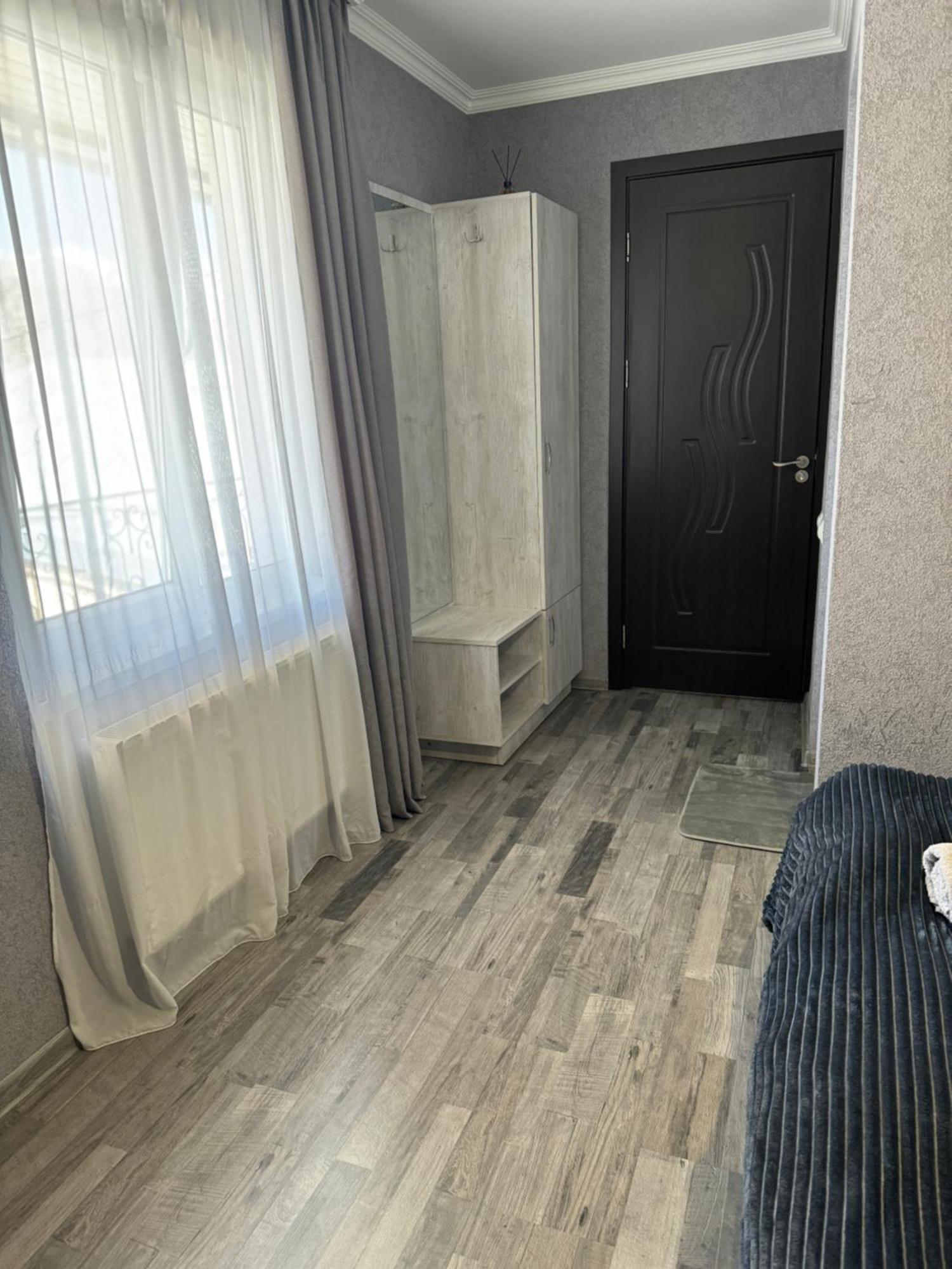 Hotel Elia Kazbegi Екстериор снимка