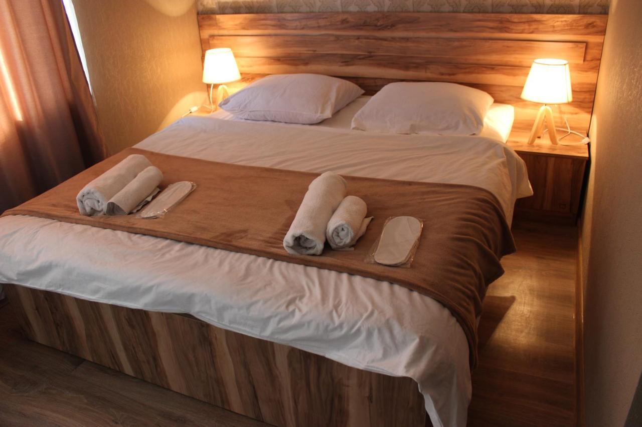 Hotel Elia Kazbegi Екстериор снимка