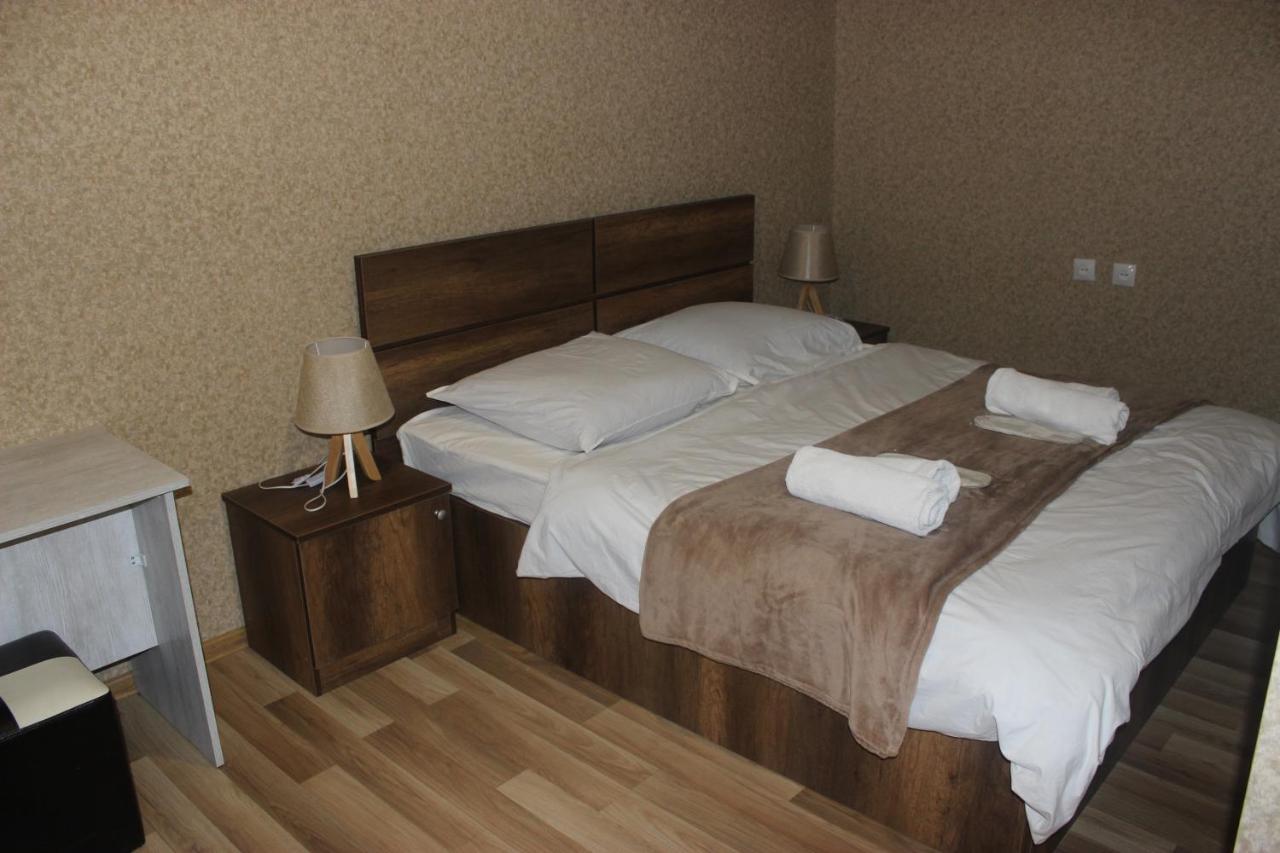 Hotel Elia Kazbegi Екстериор снимка